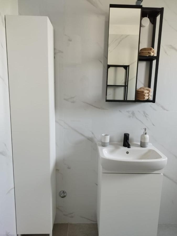 Apartmani Triva 1 สปลิท ภายนอก รูปภาพ